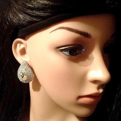 Boucles d'oreille en strass