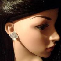 Bo 08 boucle d oreilles en strass