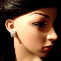 Bo 22 boucle d oreilles en strass