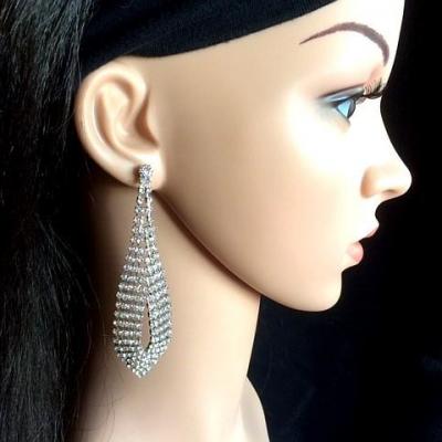 Boucles d'oreille en strass