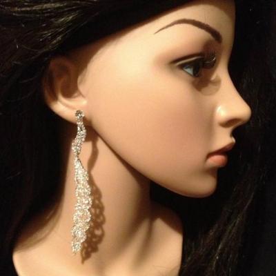 Boucles d'oreille en strass