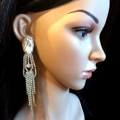 Boucles d'oreille en strass