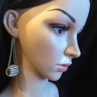 Bo 69 boucles d oreilles en strass