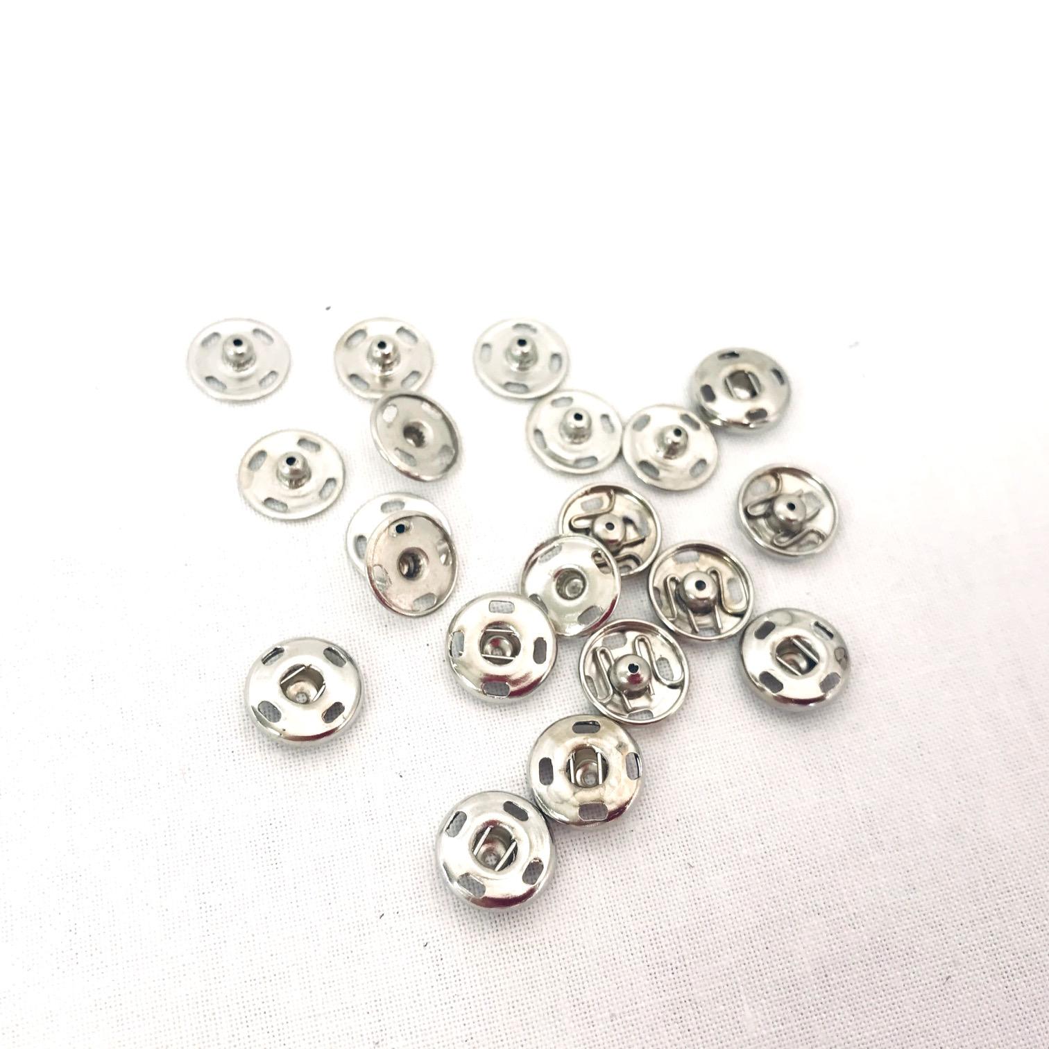 Boutons pression 11mm pour couture mercerie