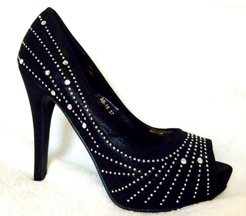 Chaussures femmes noir avec strass ch ab n18