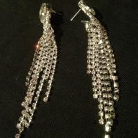 G bo 42 boucle d oreilles en strass