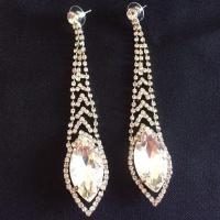 G bo 48 boucle d oreilles en strass