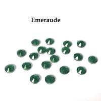 Strass hotfix thermocollant ss34 emeraude 7mm